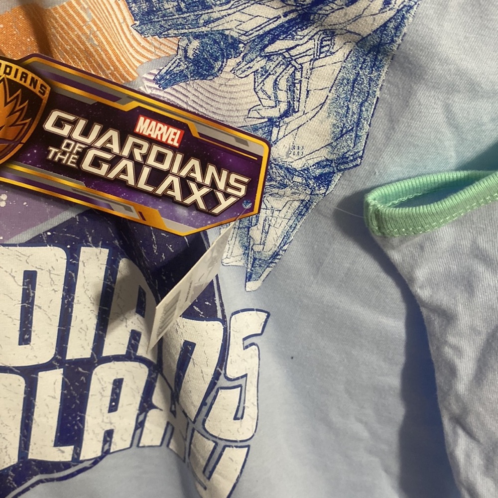 6Pieces=🌎Groot purse/tape zip wallet+Tee L+2 Funko/Groot🔑⛓+1056 pop🚀🦝 - Picture 13 of 17